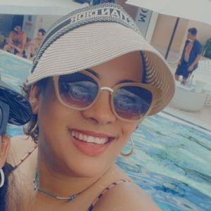 Meet your Posher, Sonia